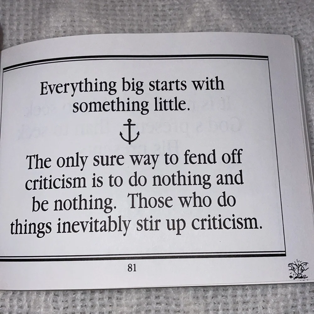 Inspirational Booklet with Motivational Quotes
